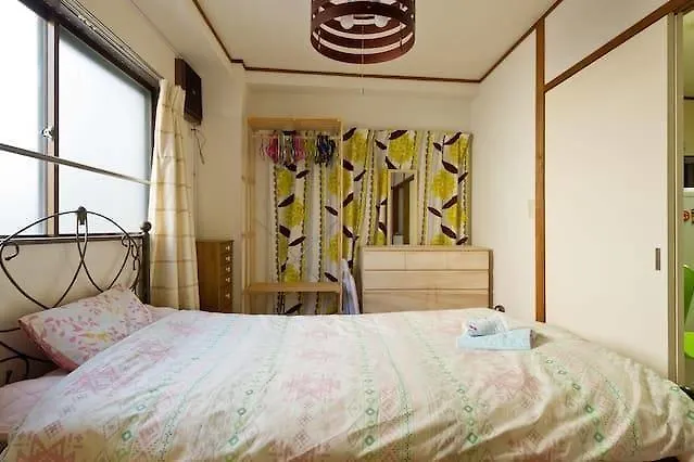 Shinjuku Apartment With 2 Bedrooms Tokyo Japan